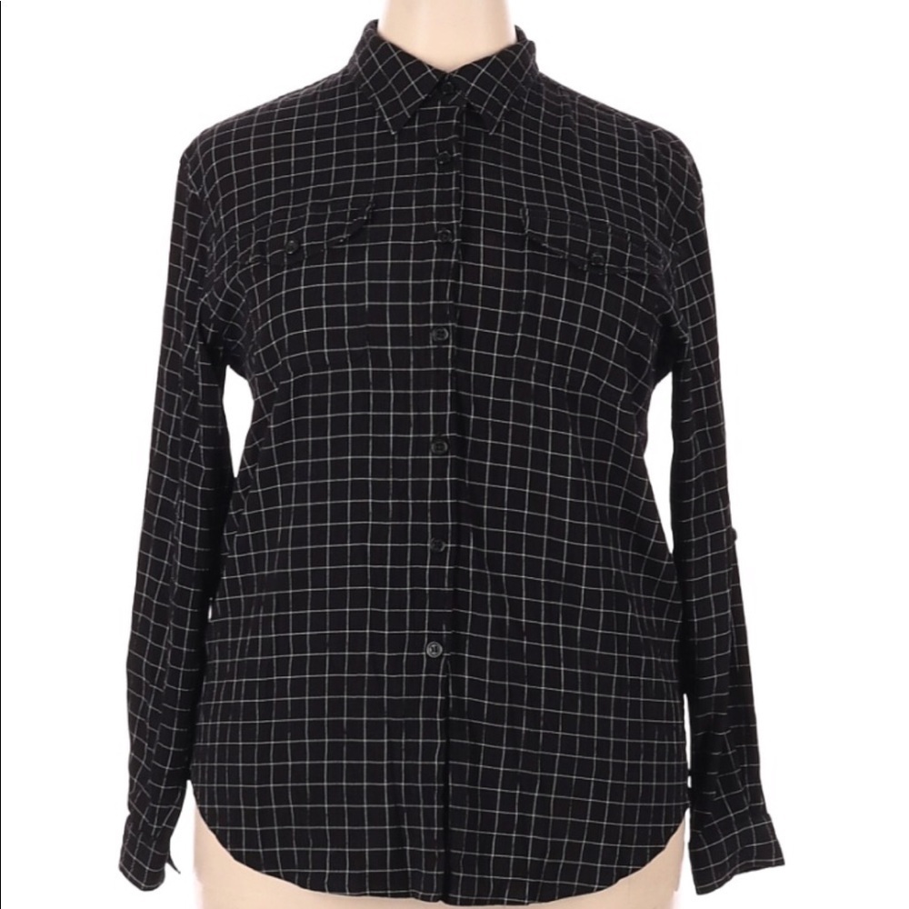 Laura Scott size XLarge black button down shirt